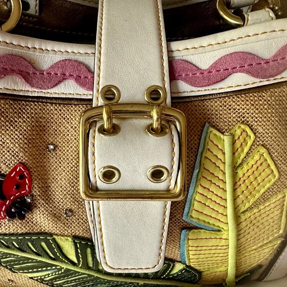 Vintage COACH #4439 Ladybug Motif Boxy Straw Tote Bag Limited Edition 2004 - Picture 8 of 12